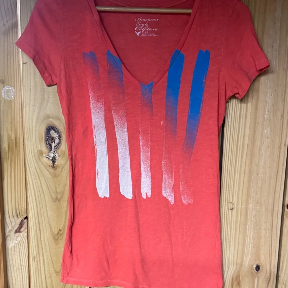American Eagle Outfitters Red Tee with Blue and White Accents - Picture 1 of 4